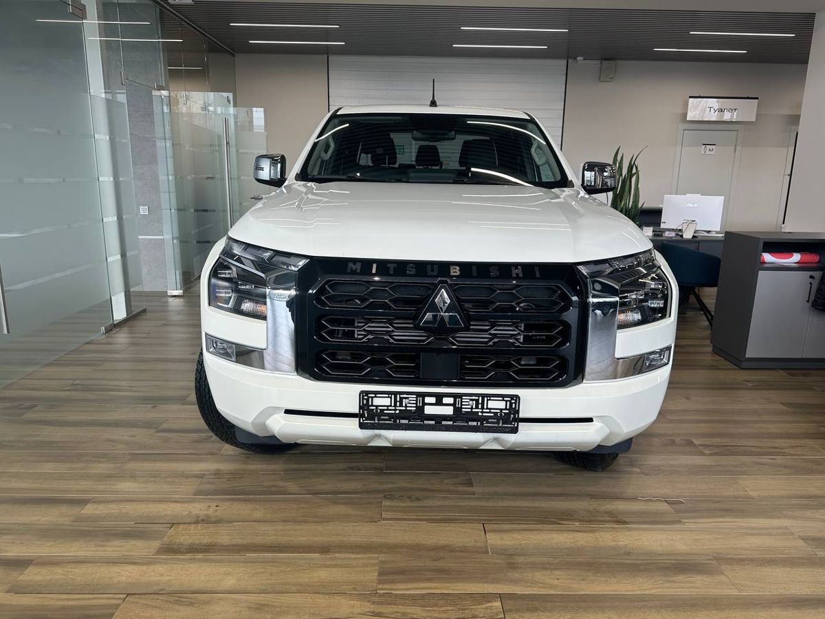 Mitsubishi L200 - фото 3