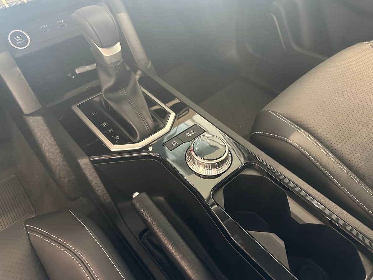 Mitsubishi L200 - фото 14