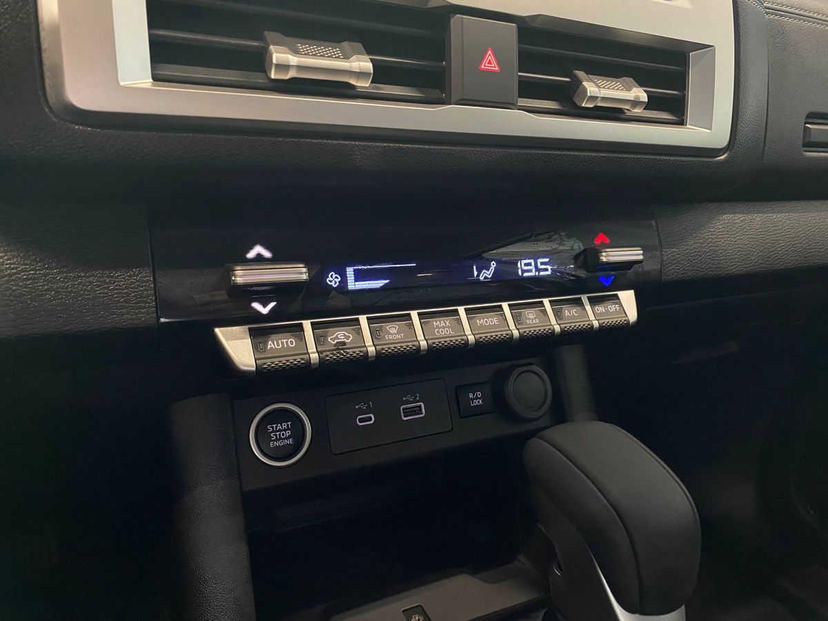 Mitsubishi L200 - фото 20