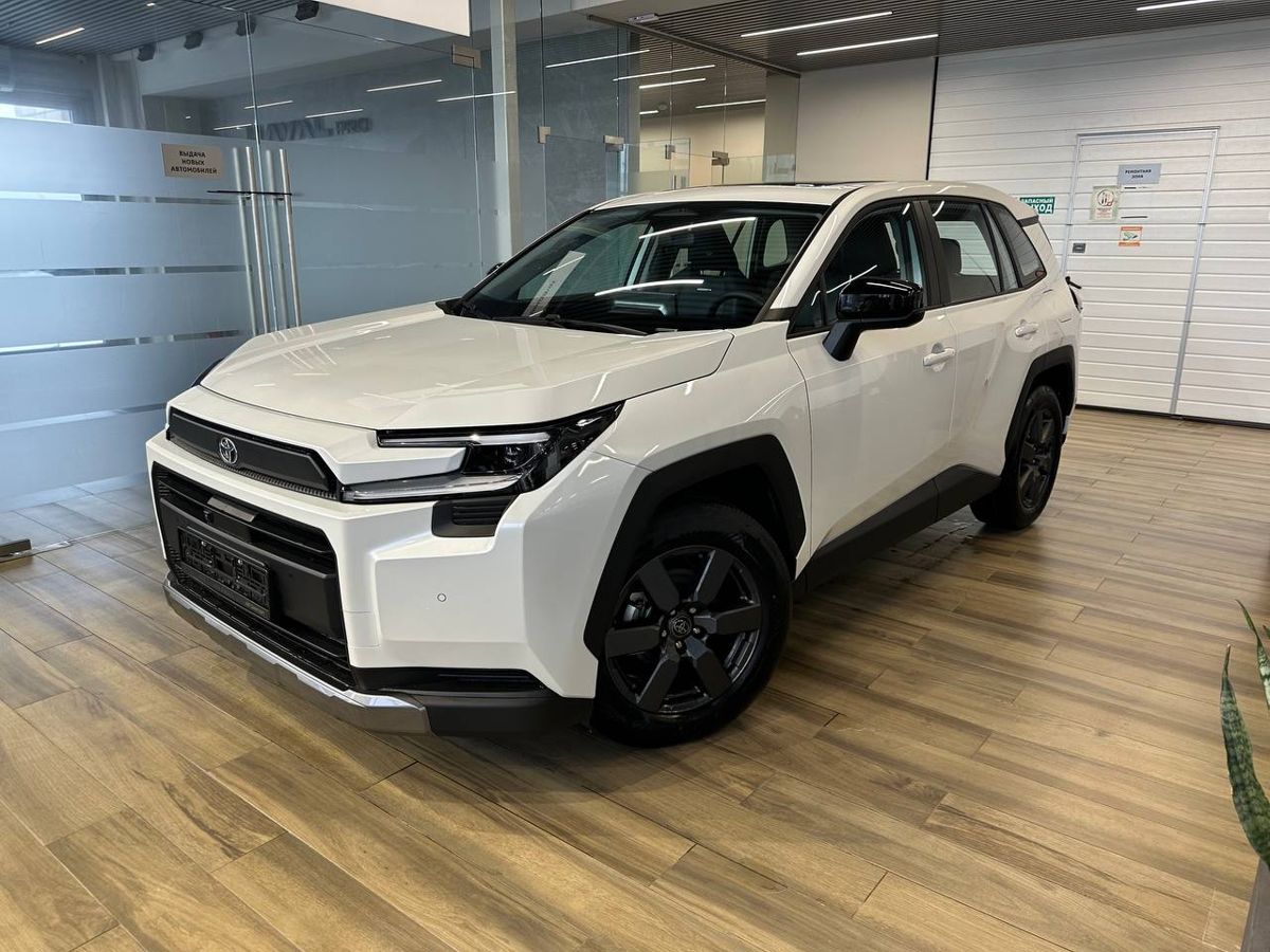 Toyota RAV4 - фото 1