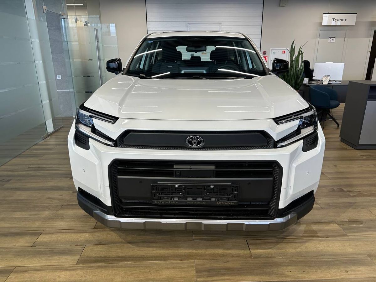 Toyota RAV4 - фото 2