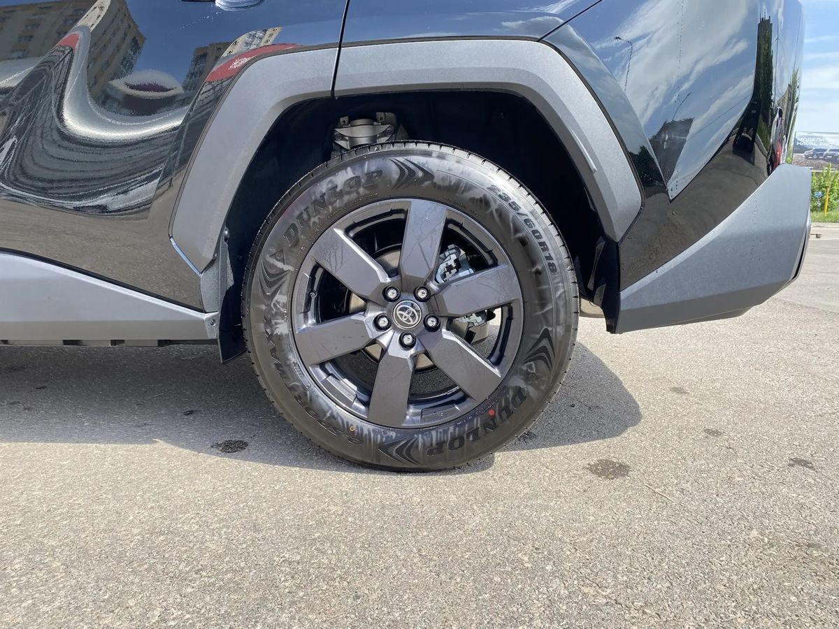 Toyota RAV4 - фото 26