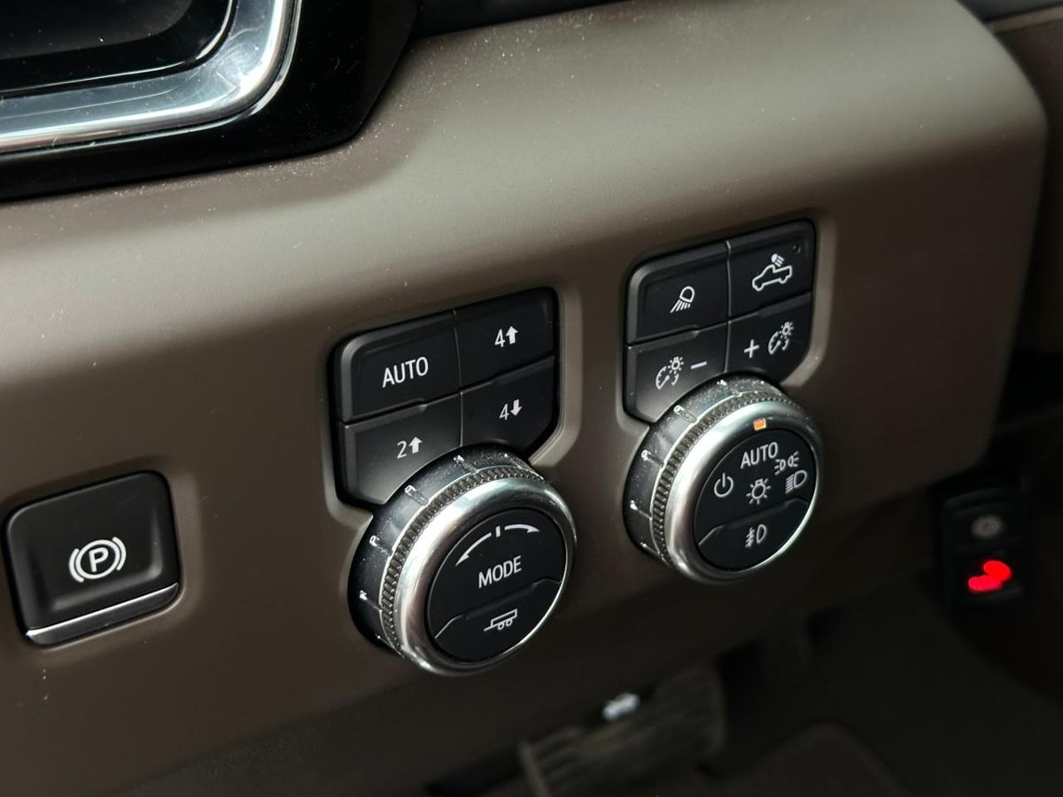 GMC Sierra - фото 15