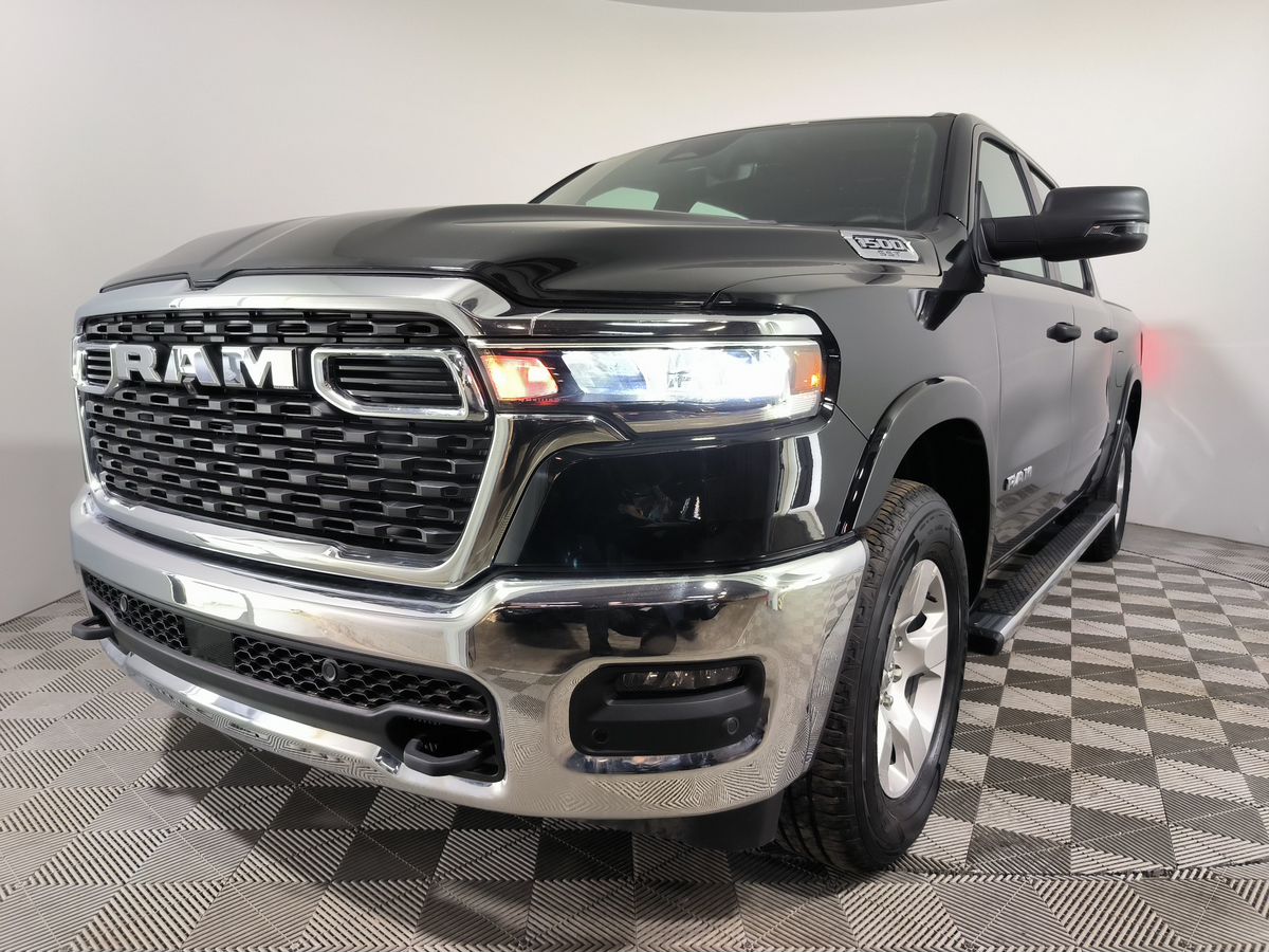 Ram 1500 - фото 1