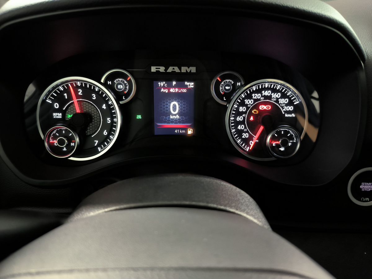 Ram 1500 - фото 21