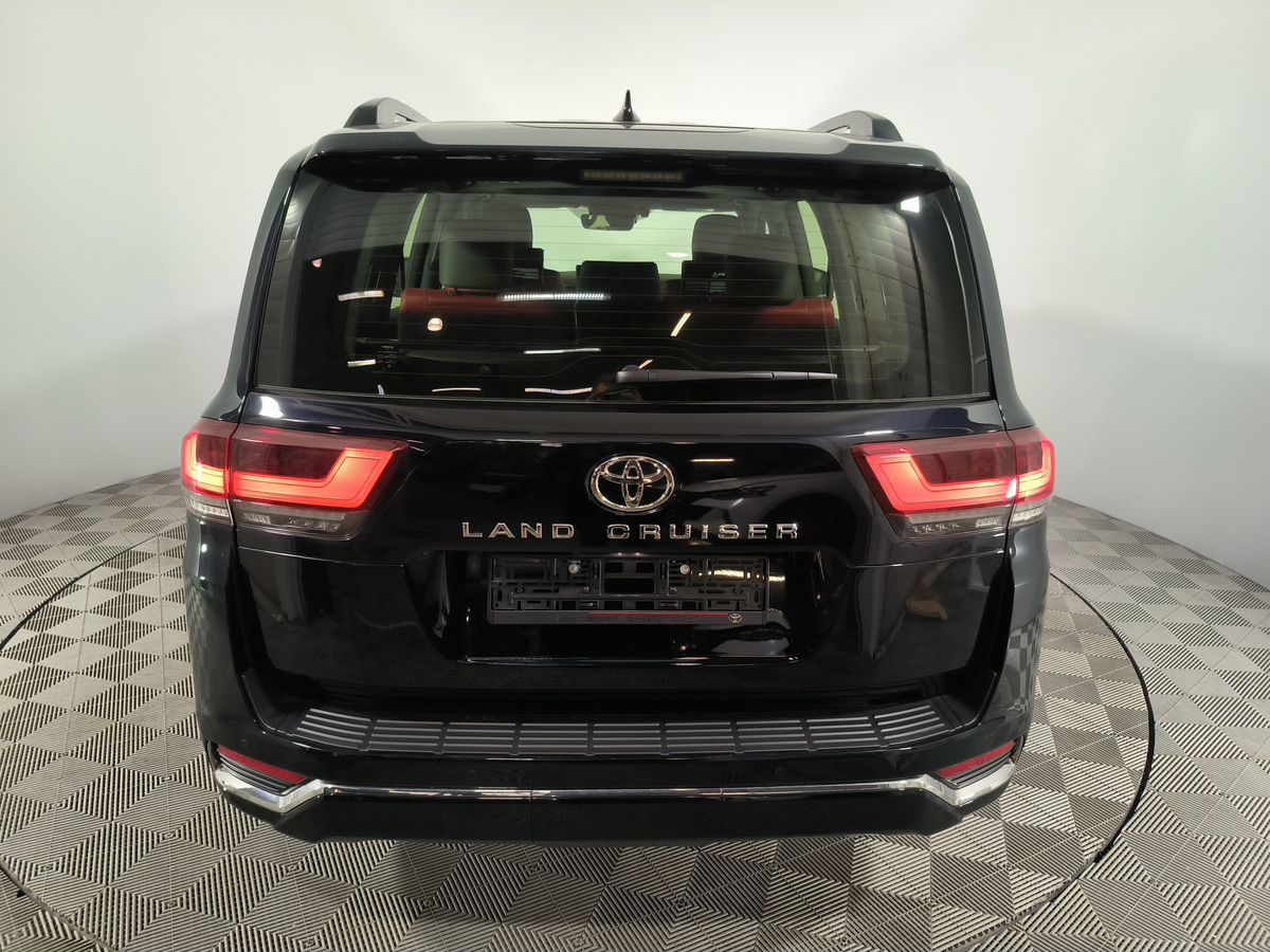 Toyota Land Cruiser - фото 7