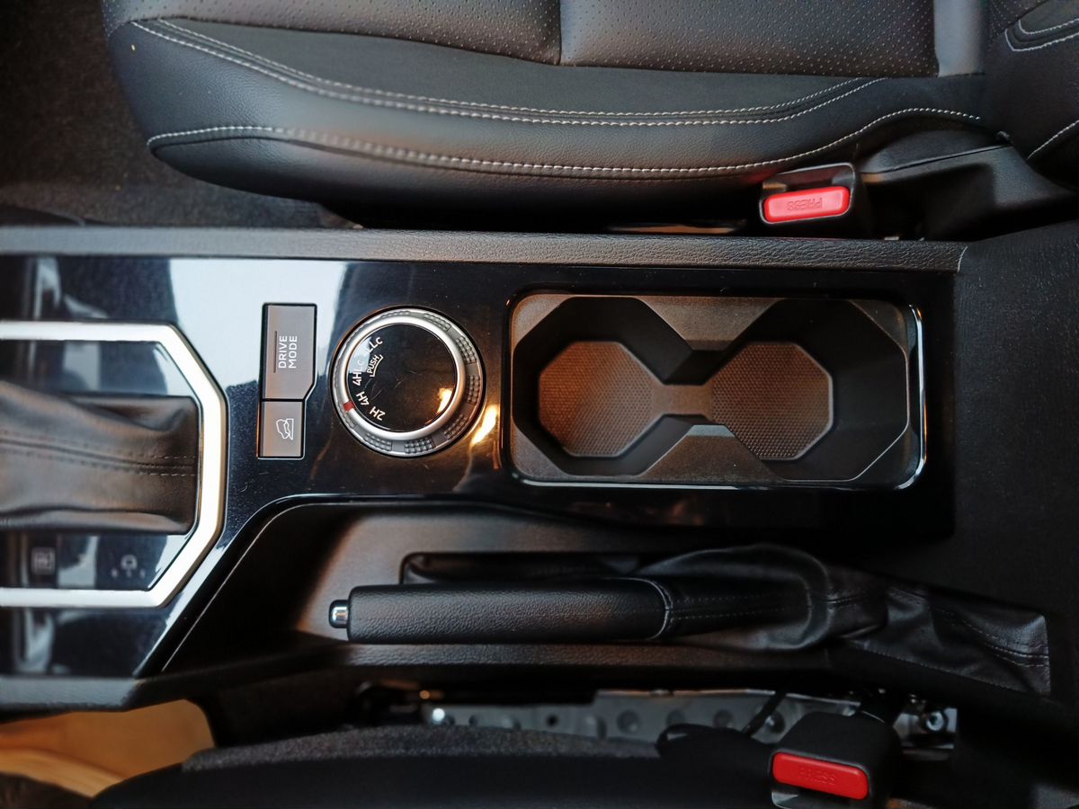 Mitsubishi L200 - фото 22