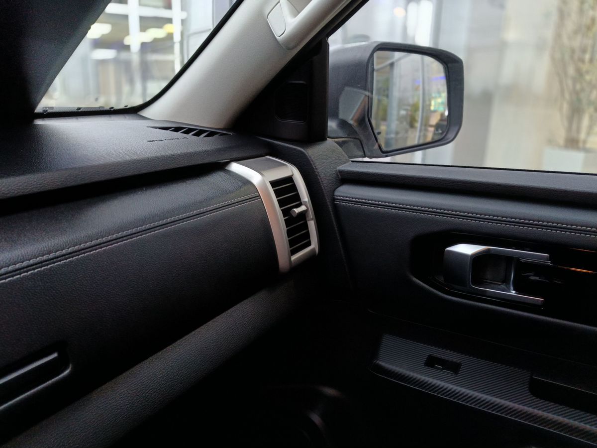 Mitsubishi L200 - фото 23