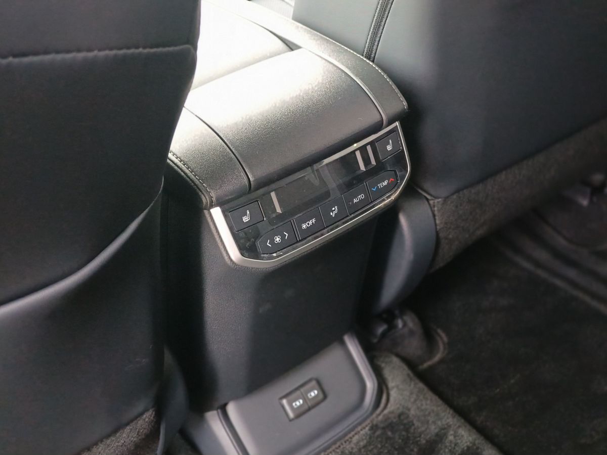 Toyota Highlander - фото 19
