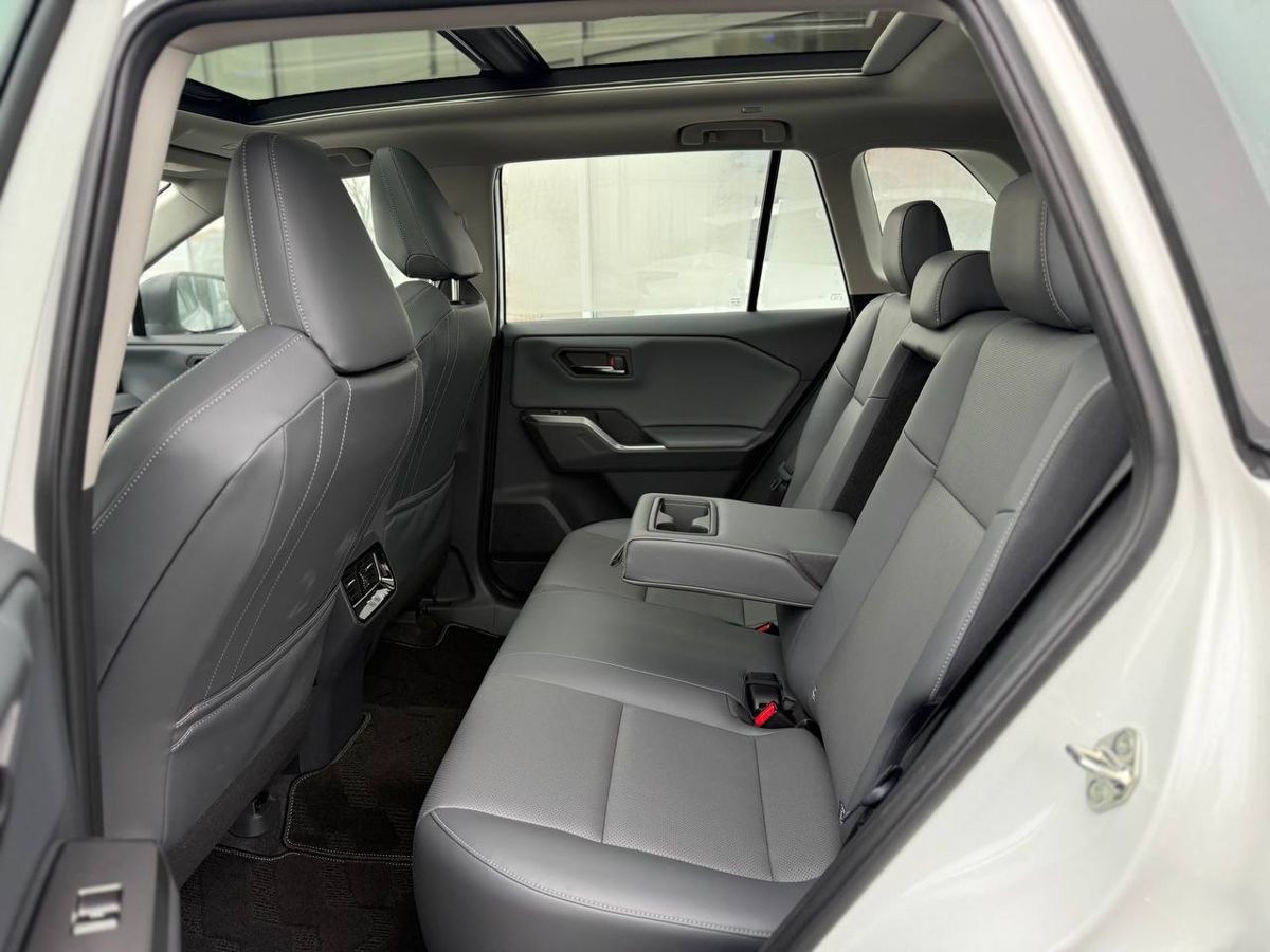 Toyota RAV4 - фото 22