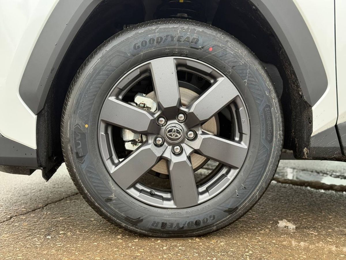 Toyota RAV4 - фото 10