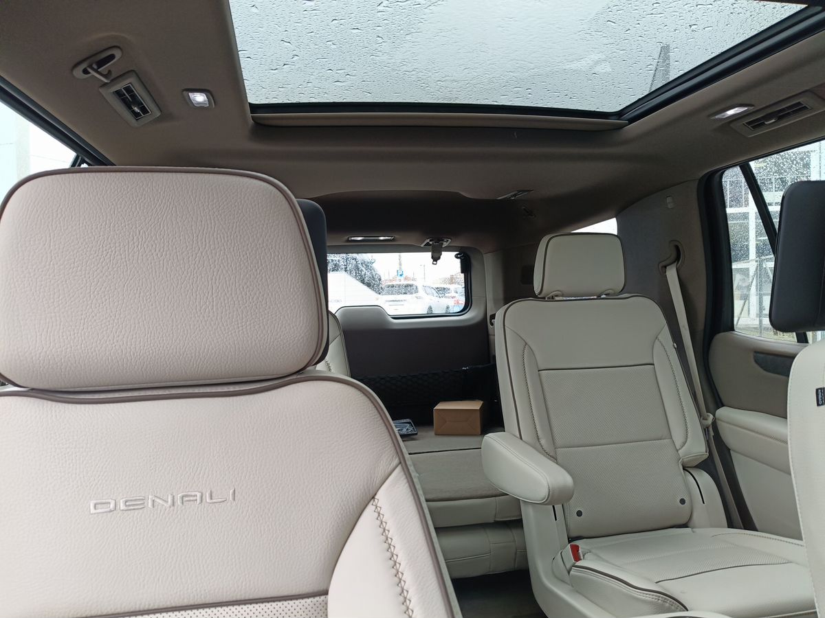 GMC Yukon - фото 25