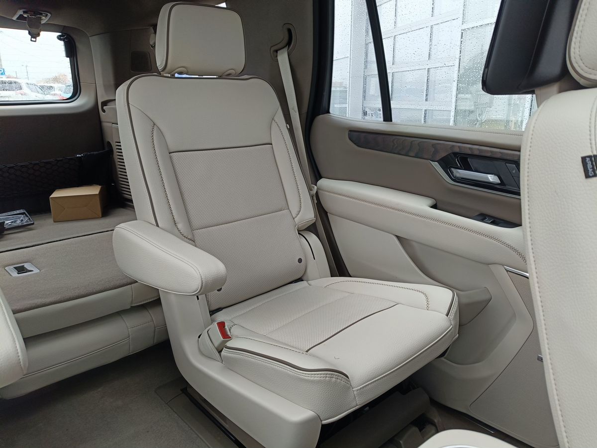 GMC Yukon - фото 24