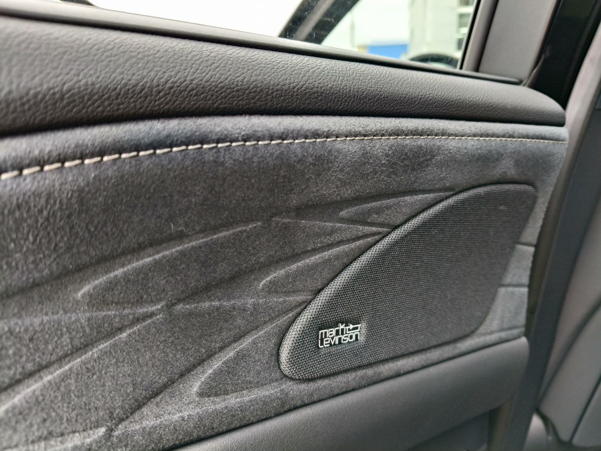 Lexus RX - фото 12
