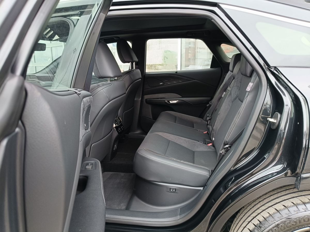 Lexus RX - фото 14