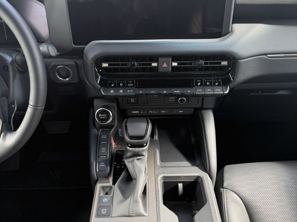 Toyota Land Cruiser Prado - фото 8