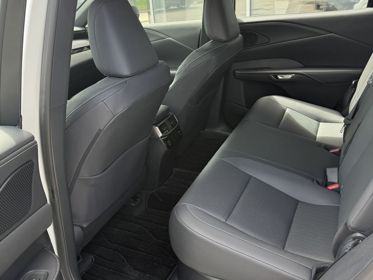 Lexus RX - фото 5