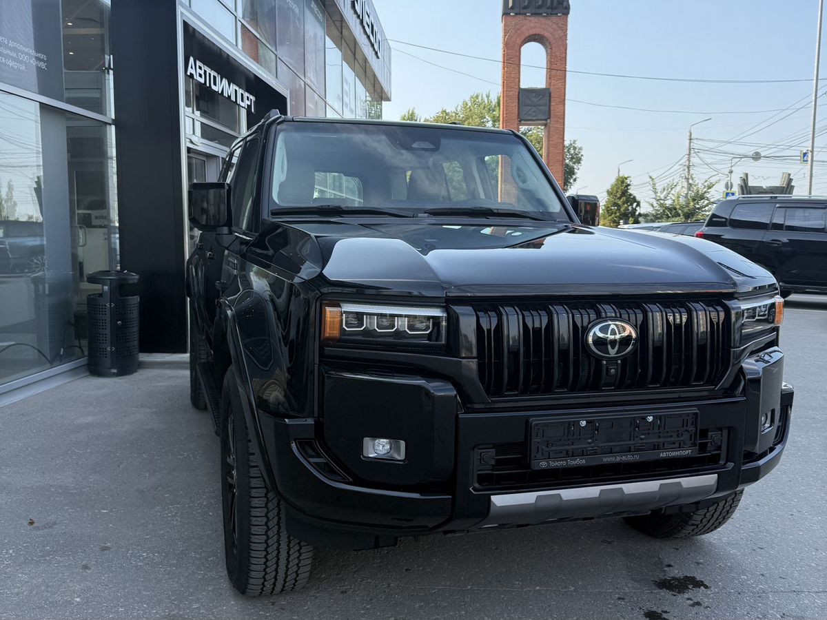 Toyota Land Cruiser Prado - фото 3