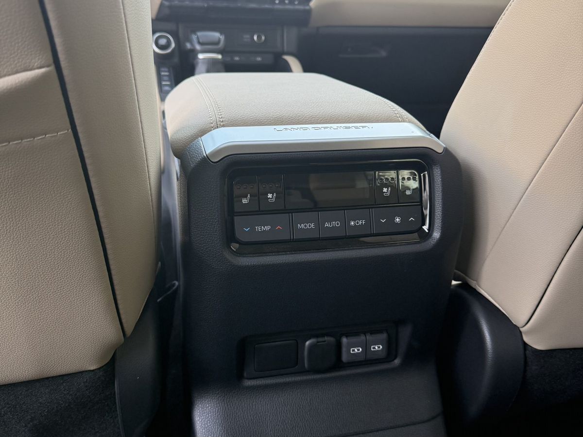 Toyota Land Cruiser Prado - фото 13