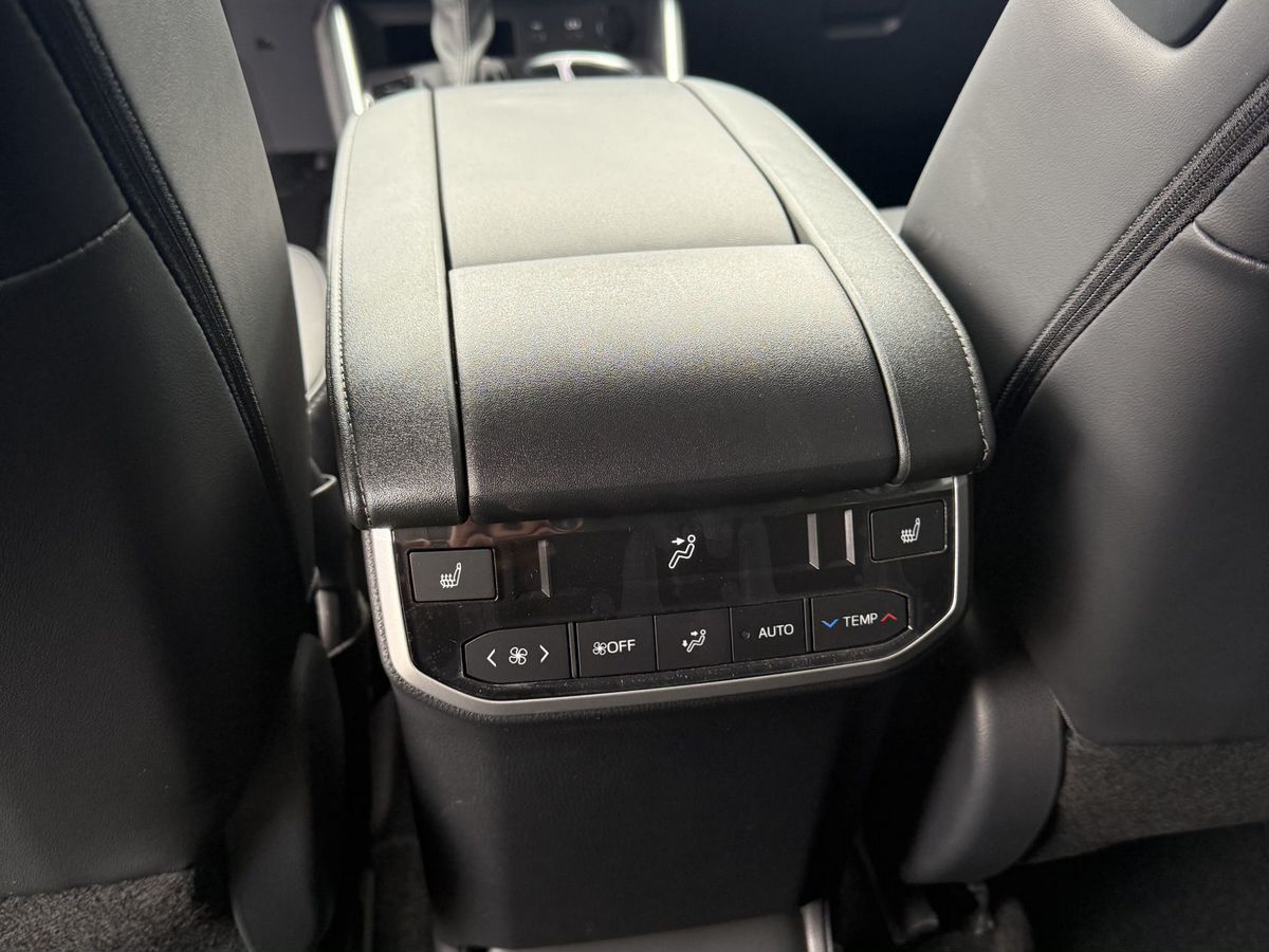 Toyota Highlander - фото 10