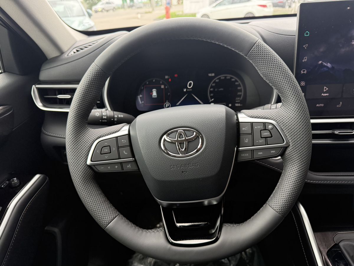 Toyota Highlander - фото 13