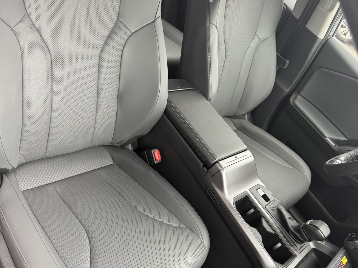 Toyota RAV4 - фото 17