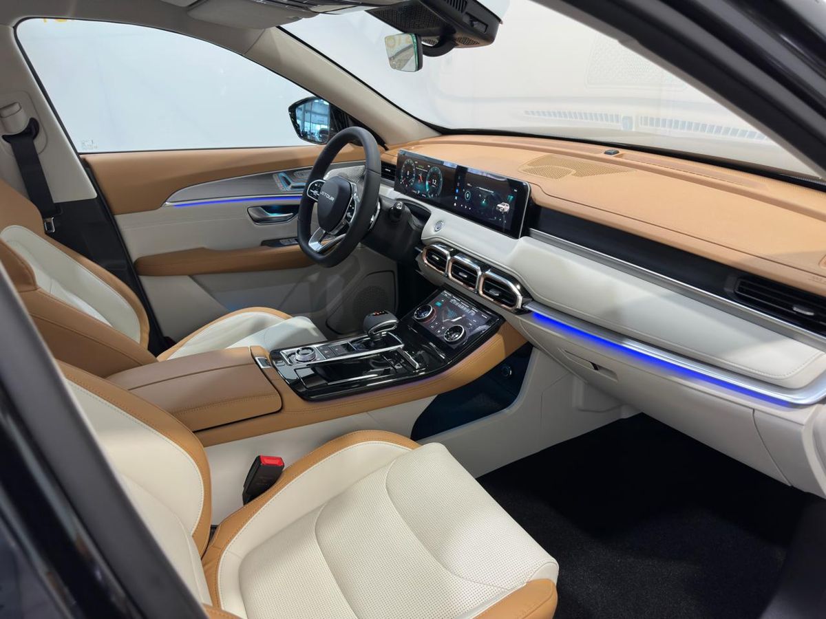 Jetour X70 PLUS 2025 15