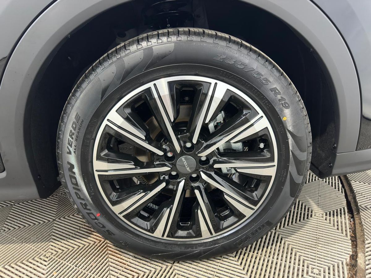 Jetour X70 PLUS 2025 8