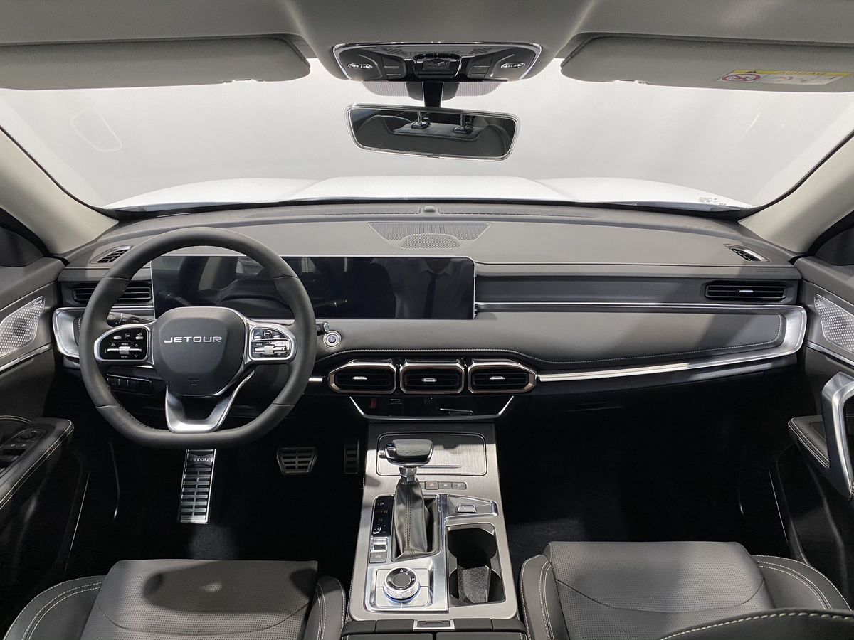 Jetour X70 PLUS 2025 10
