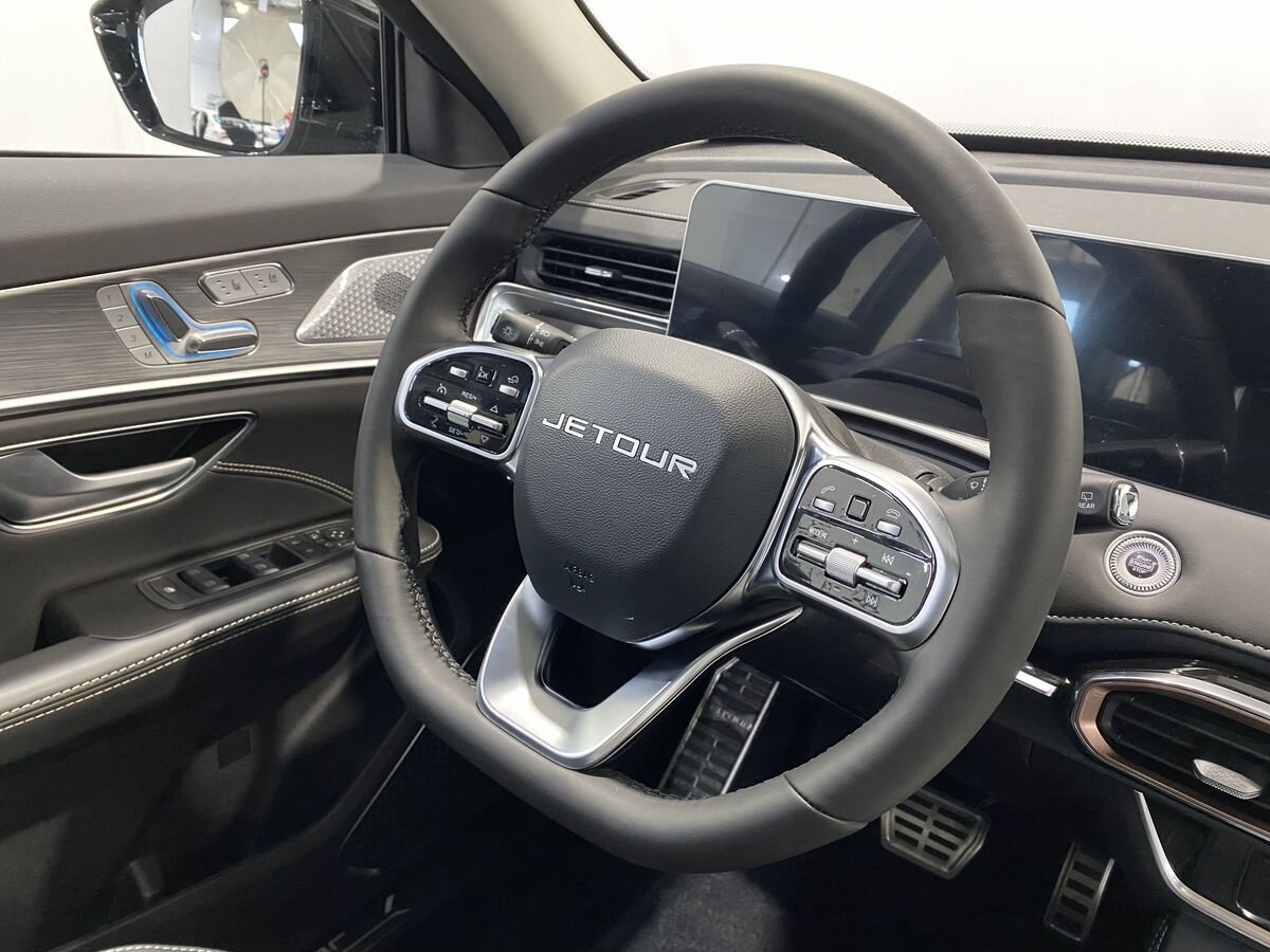 Jetour X70 PLUS 2025 10