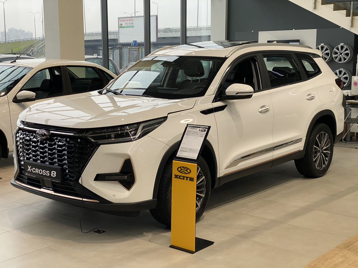 Xcite X-Cross 8 Techno 4WD - 1