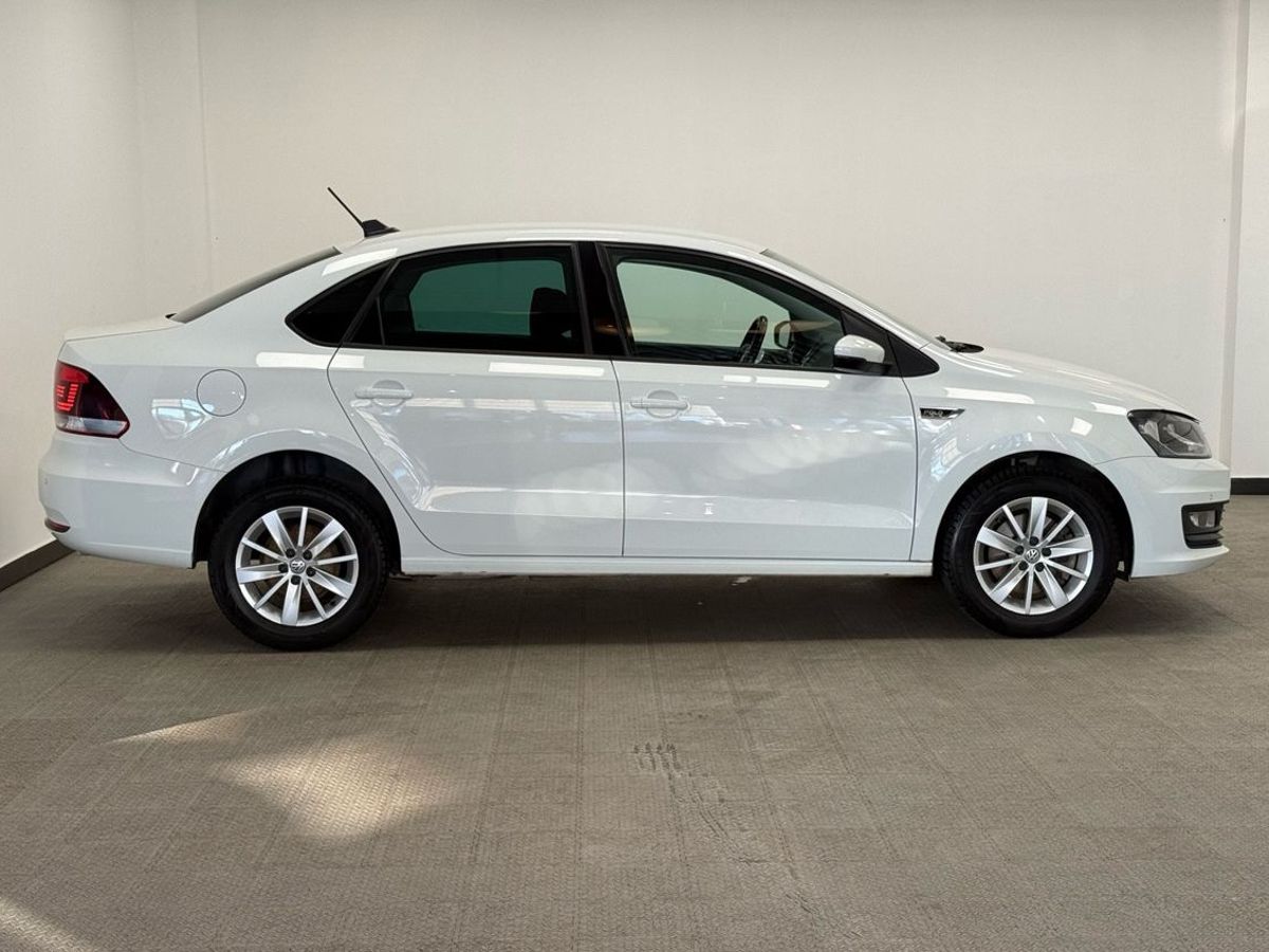 Volkswagen Polo V Рестайлинг