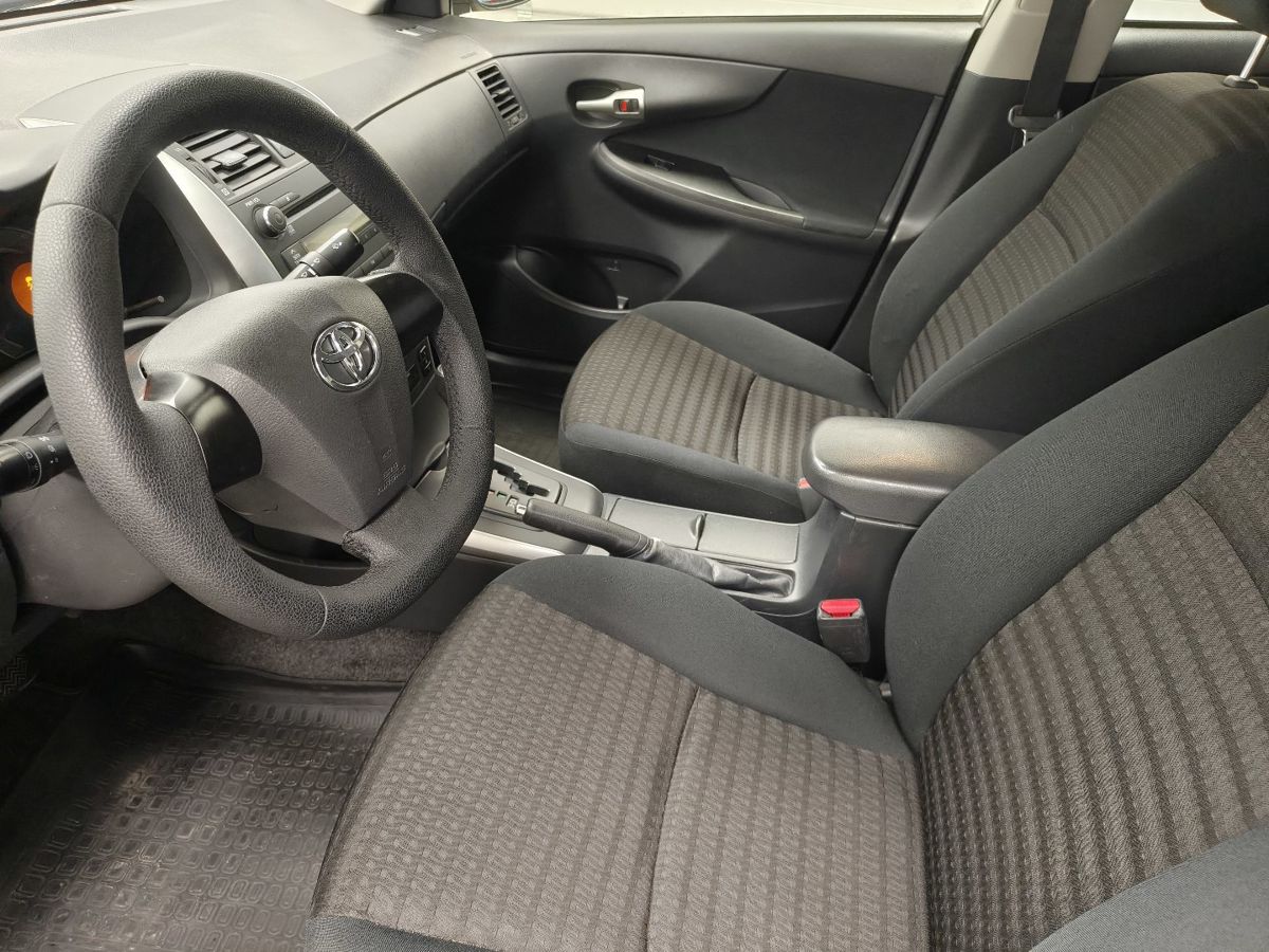 Toyota Corolla X (E140, E150) Рестайлинг