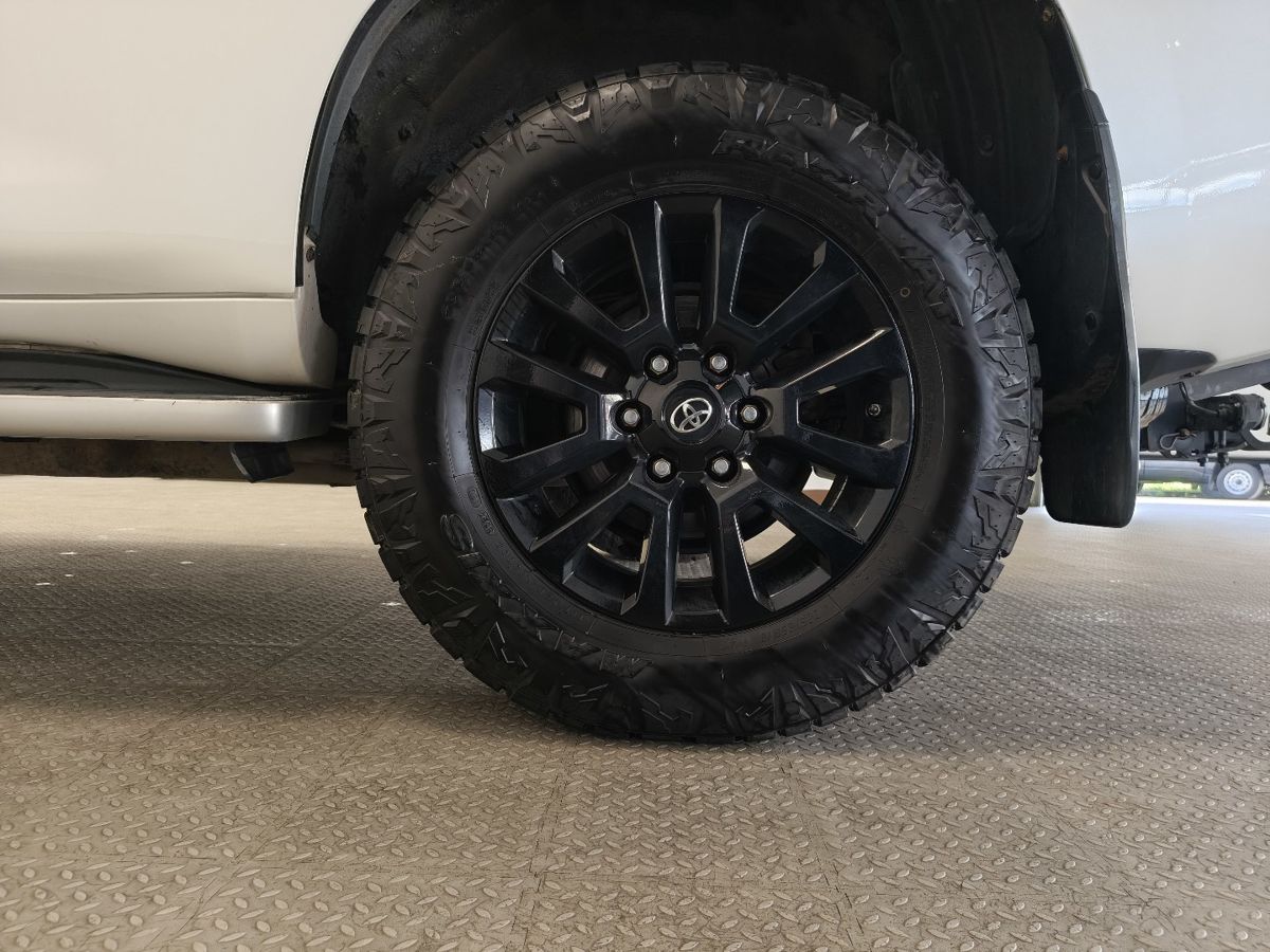 Toyota Land Cruiser Prado 150 Series Рестайлинг 1