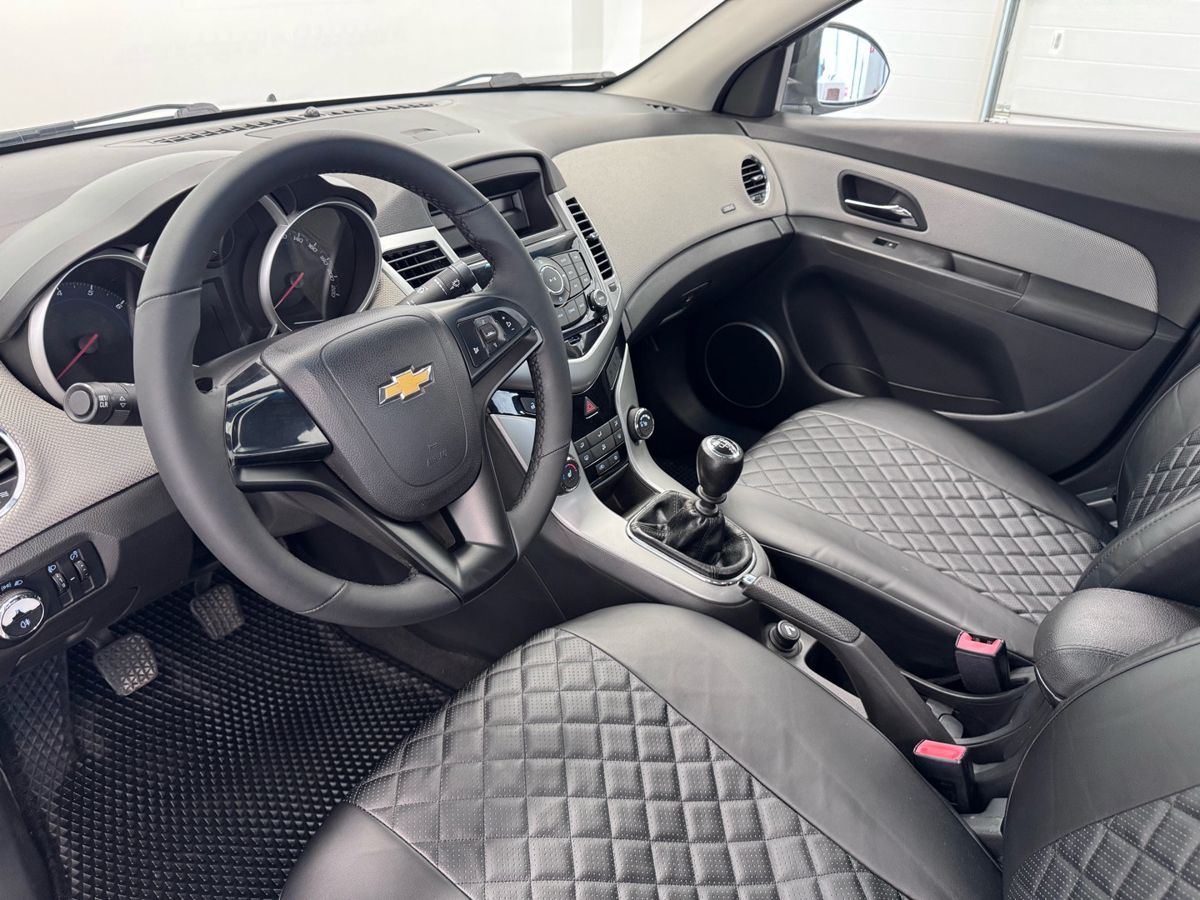 Chevrolet Cruze I