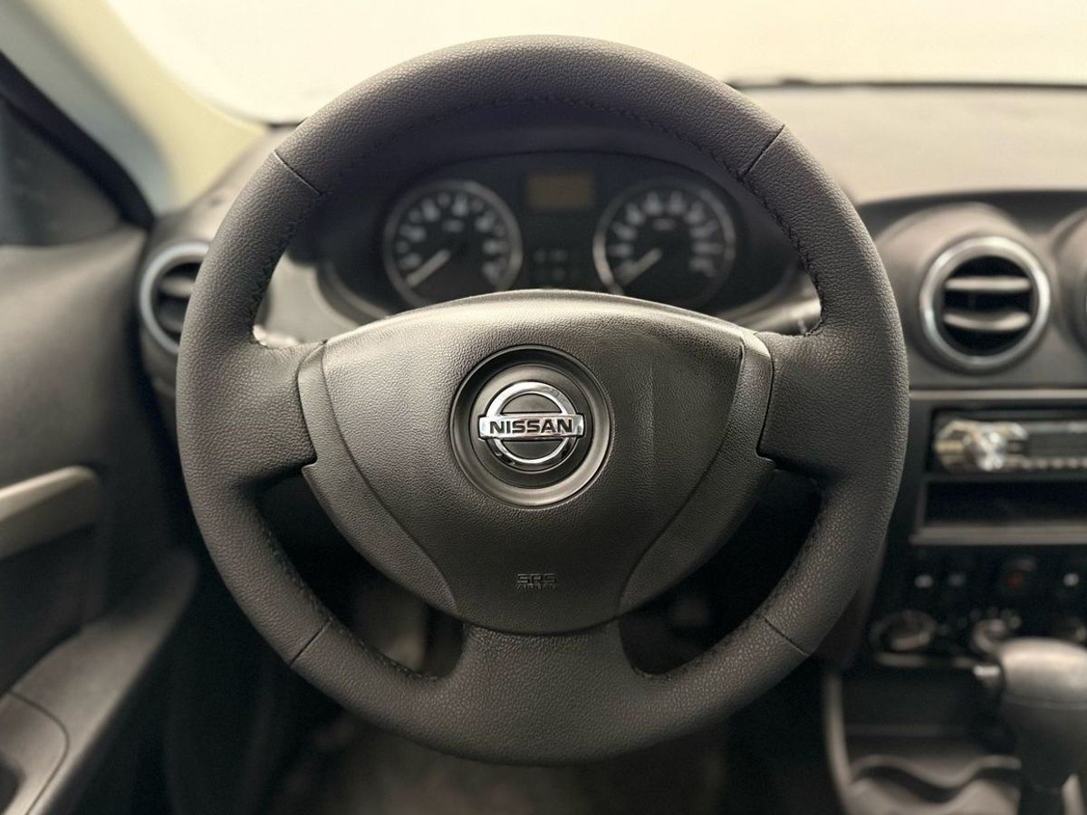 Nissan Almera III (G15)