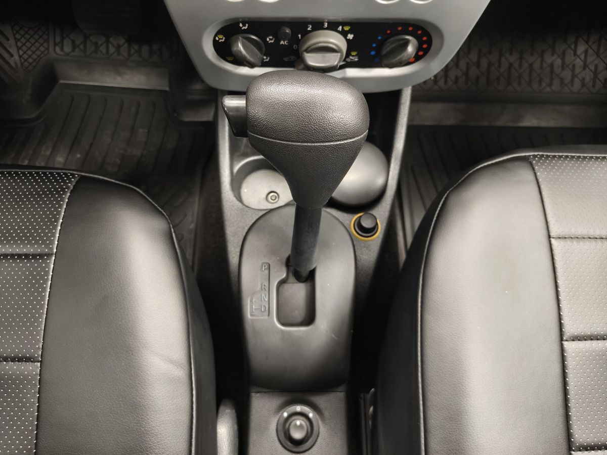 Renault Logan I Рестайлинг