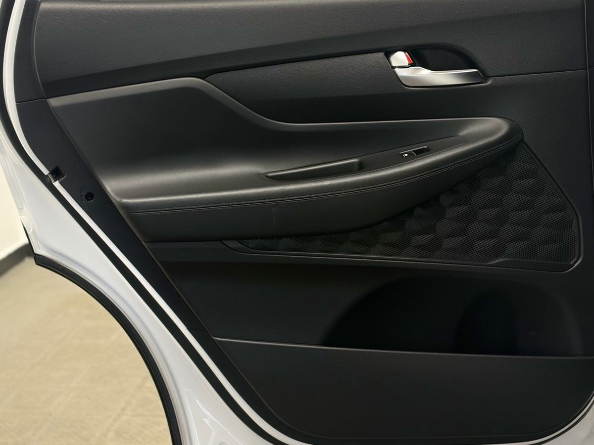 Hyundai Santa Fe IV