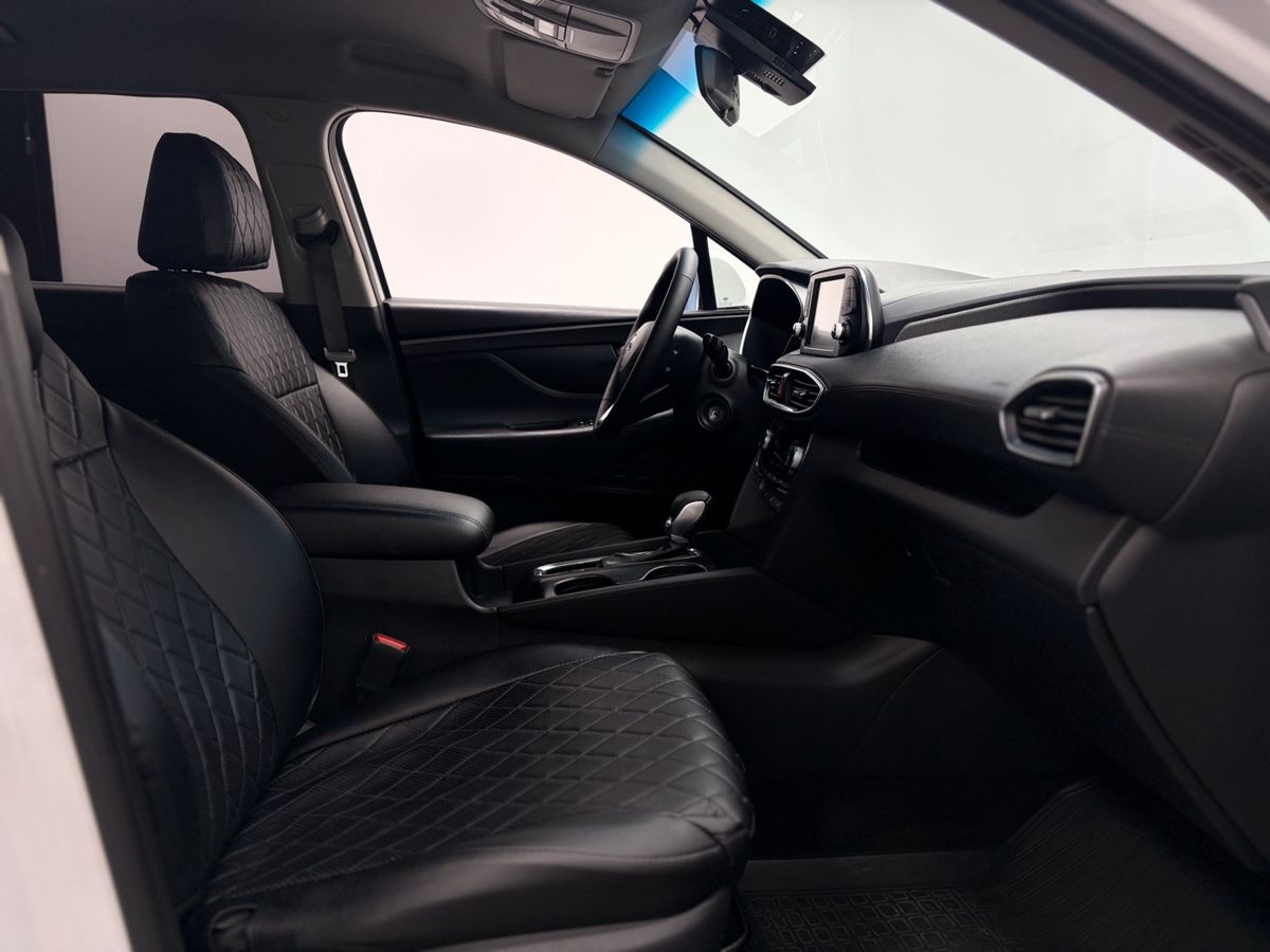Hyundai Santa Fe IV