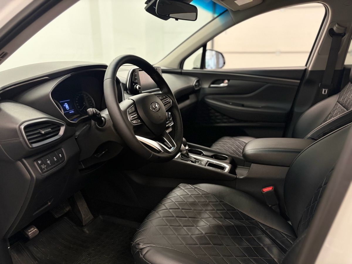 Hyundai Santa Fe IV
