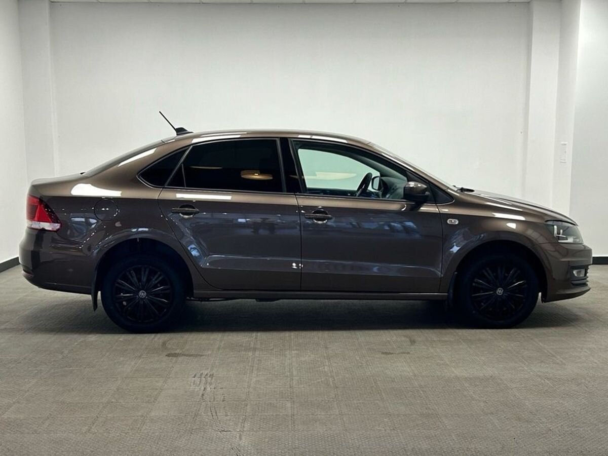 Volkswagen Polo V Рестайлинг