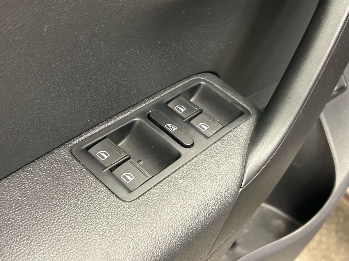 Volkswagen Polo V Рестайлинг