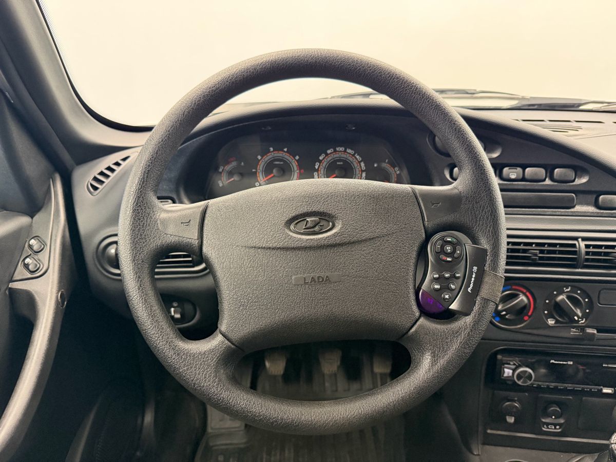 Lada (ВАЗ) Niva Travel I