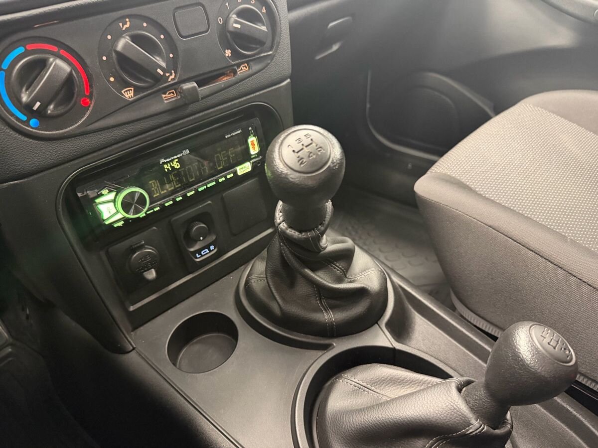 Lada (ВАЗ) Niva Travel I