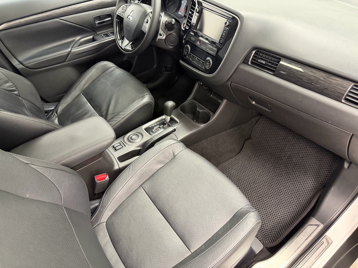 Mitsubishi Outlander III Рестайлинг 2