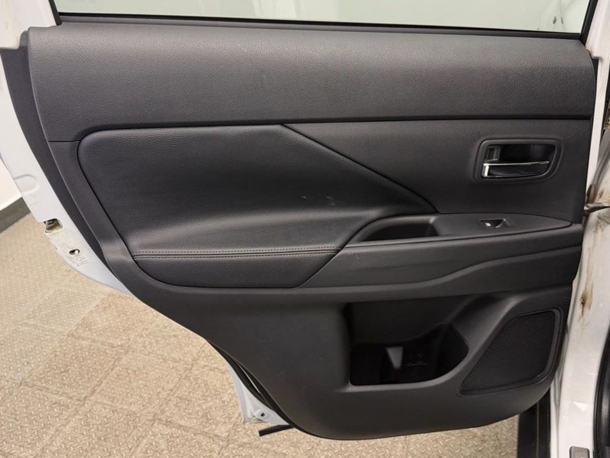 Mitsubishi Outlander III Рестайлинг 2