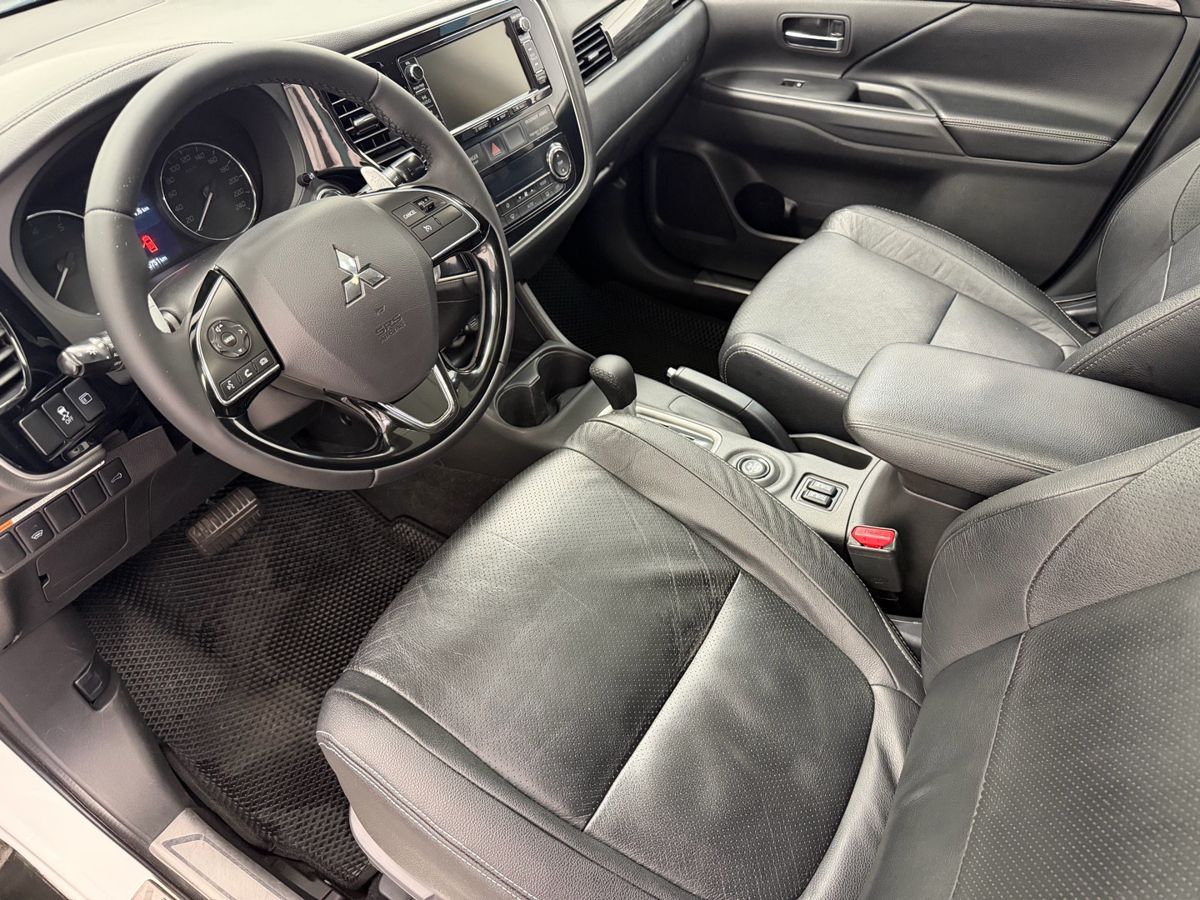 Mitsubishi Outlander III Рестайлинг 2