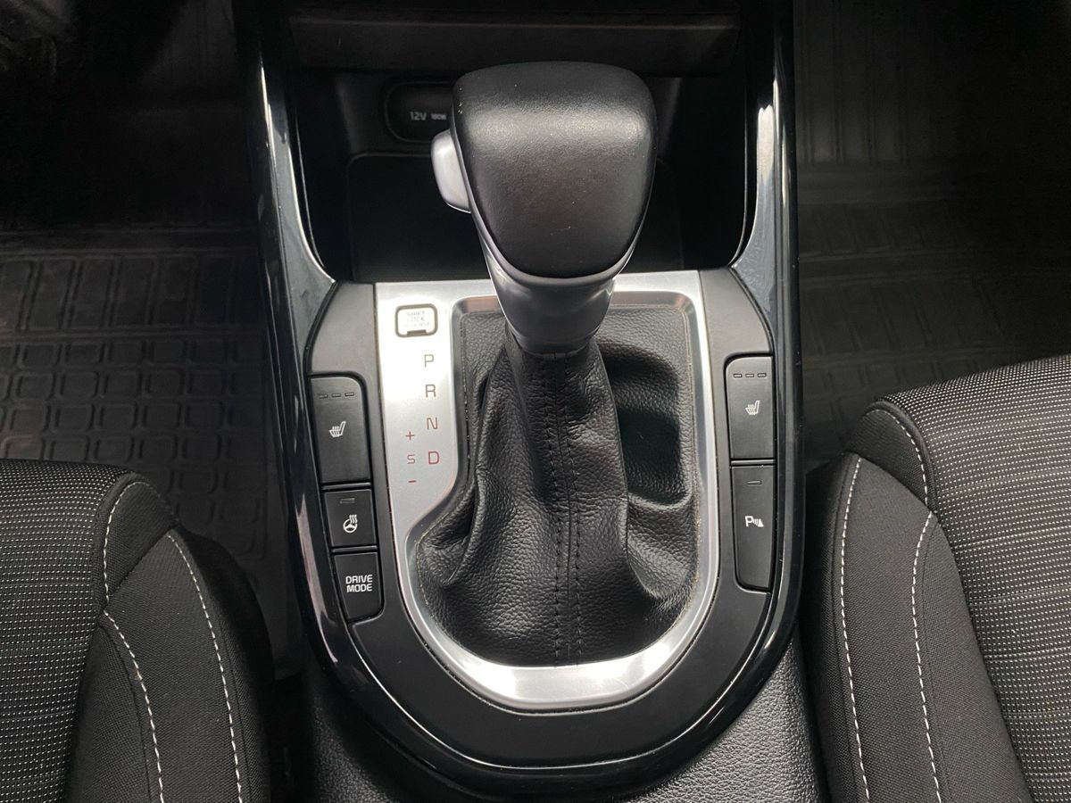 Kia Cerato IV
