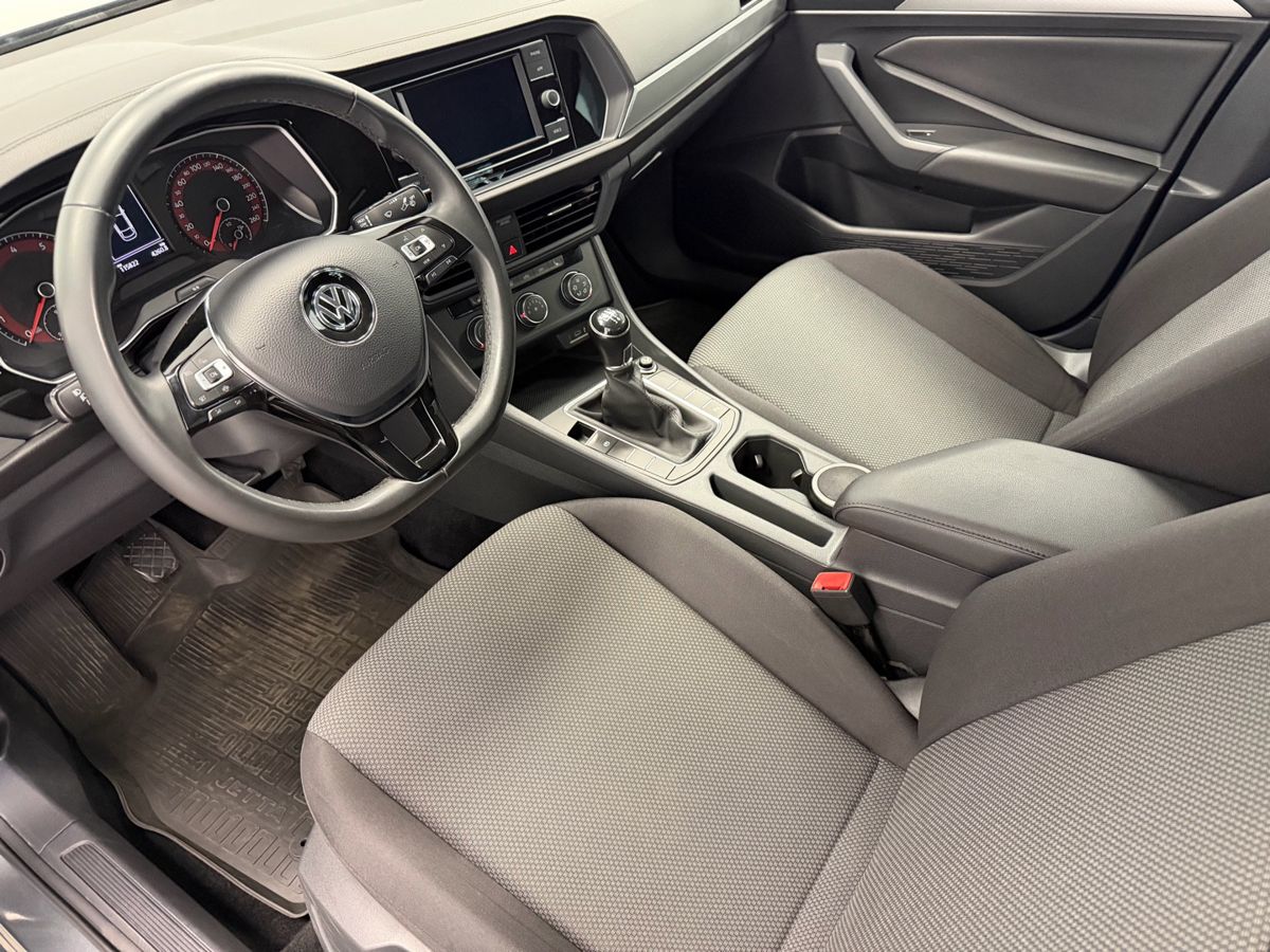 Volkswagen Jetta VII