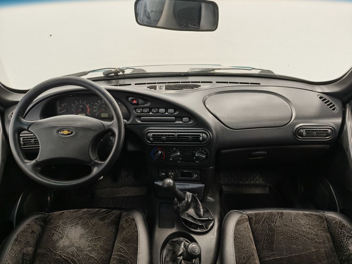 Chevrolet Niva I